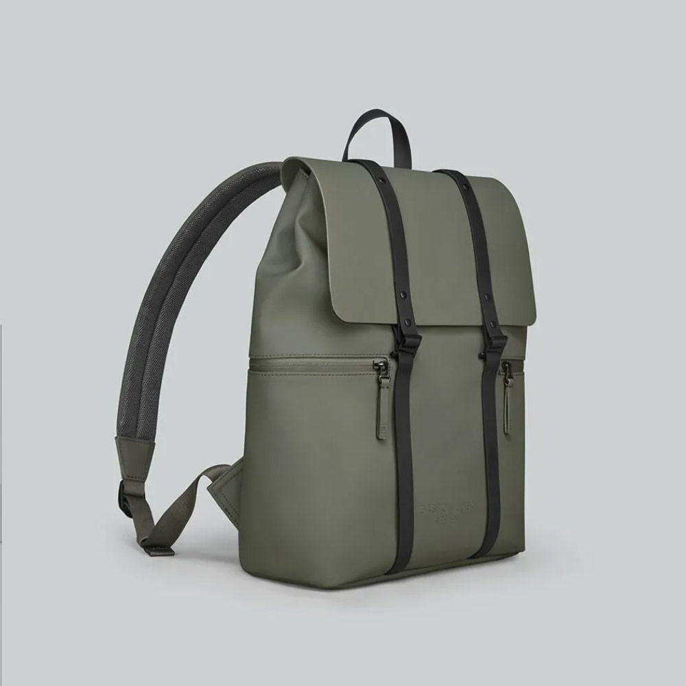 Picture of Apple Macbook Air 13 M2 2022  | Gaston Luga SPLÄSH 2.0 13" Premium Waterproof Eco Material Backpack (Olive)