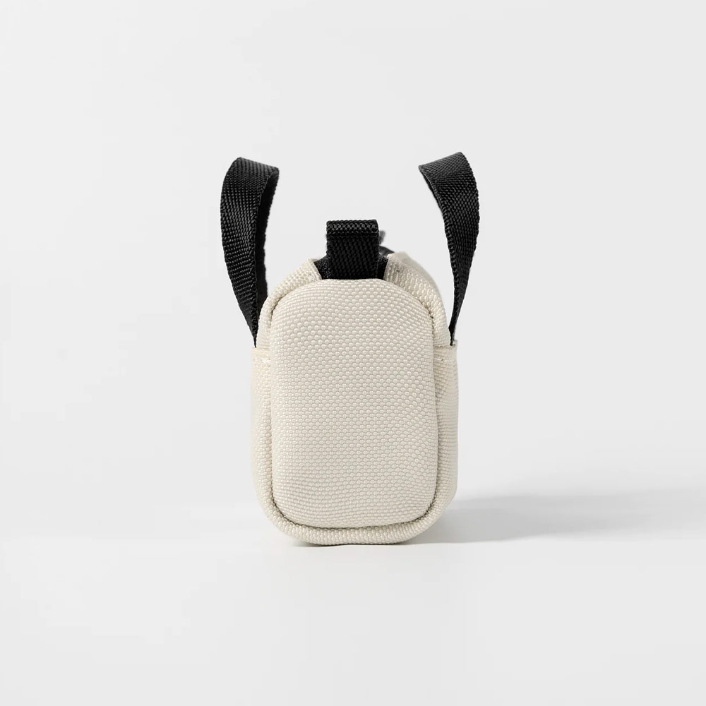 Picture of Ringke Mini Pouch Sport Bag Miniature with Zipper Closure with Carabiner for Small Gadgets (Black)