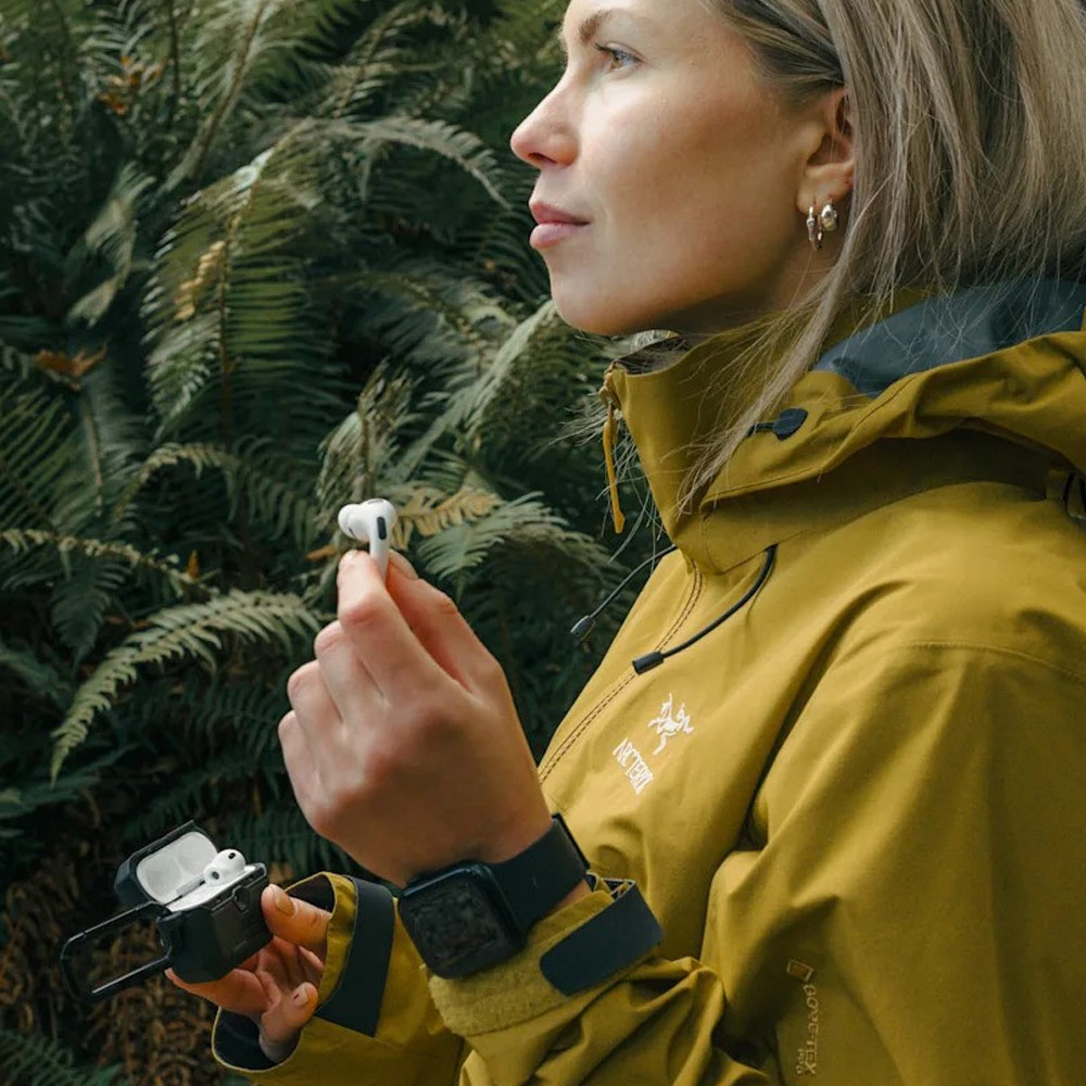 Picture of Apple Airpods Pro 3 Case | UAG Scout Rugged Case with Carabiner for Apple Airpods Pro 3 (Black)